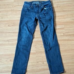 American eagle slim straightjeans sz 29w/32L